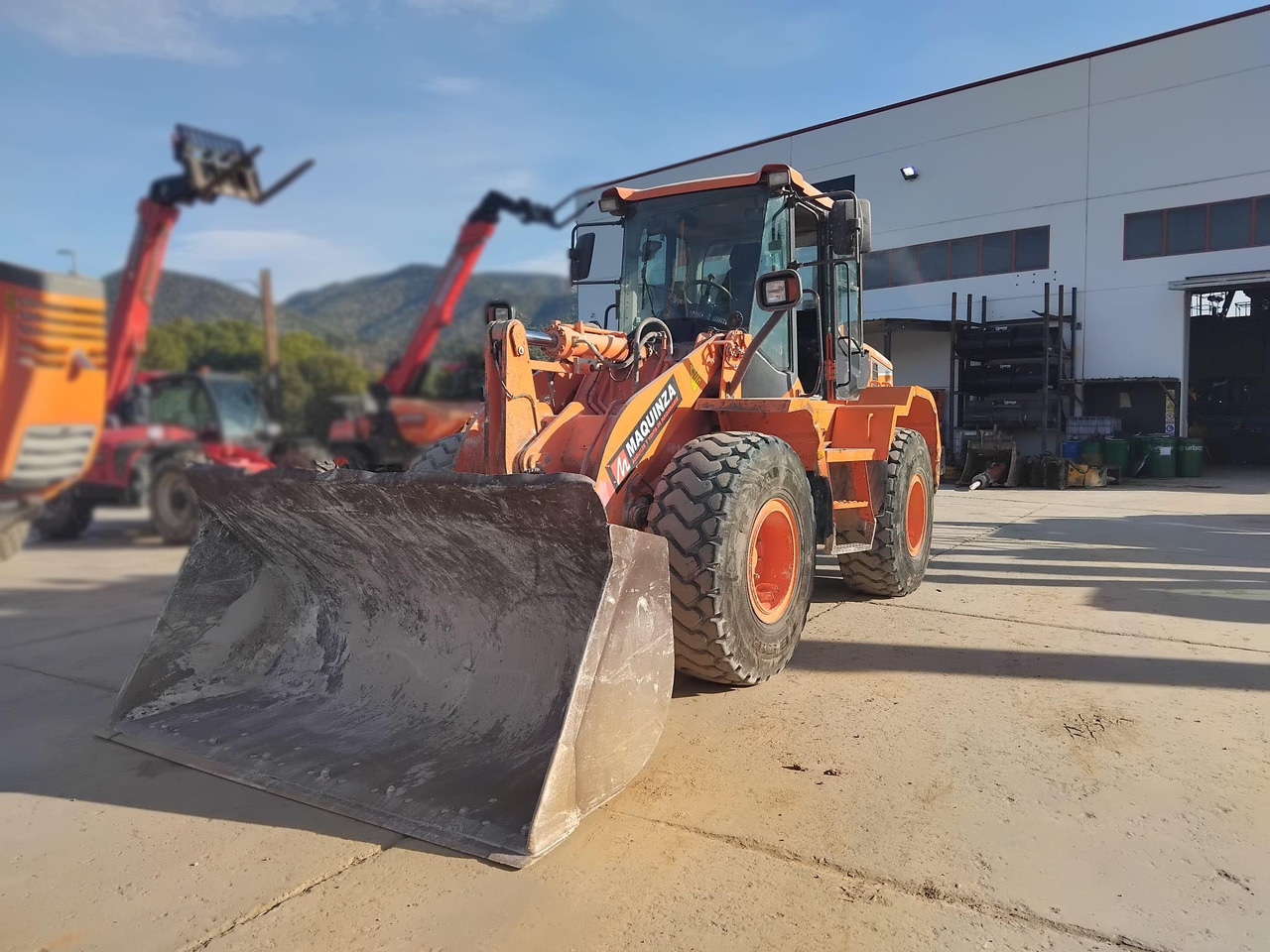 Wheel loader DOOSAN DL250-5