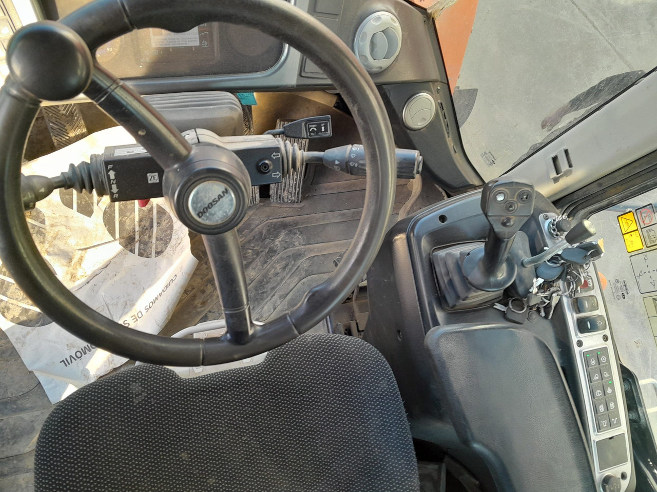 Wheel loader DOOSAN DL300 L/AUX