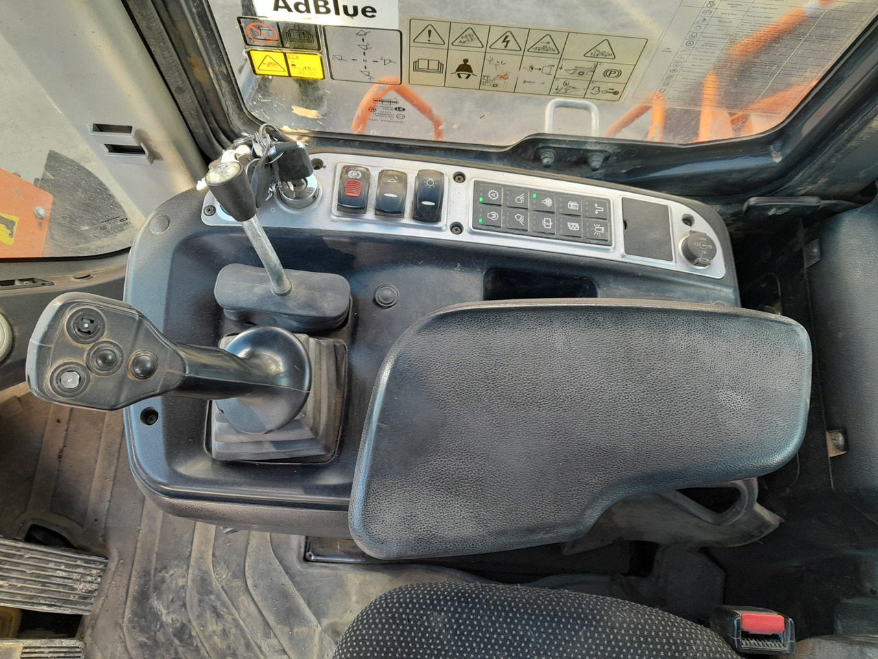 Wheel loader DOOSAN DL300 L/AUX