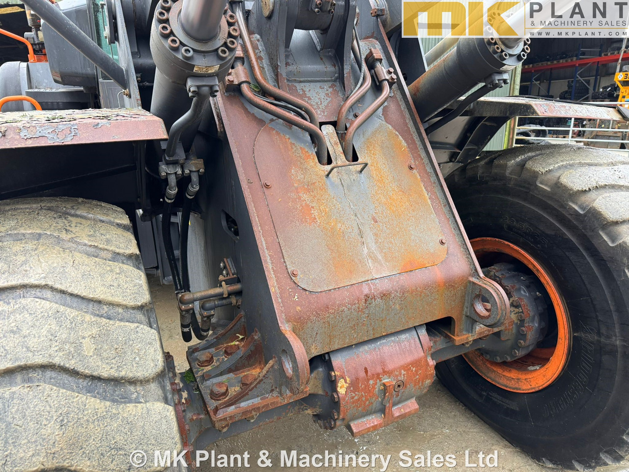 Wheel loader DOOSAN DL320-7