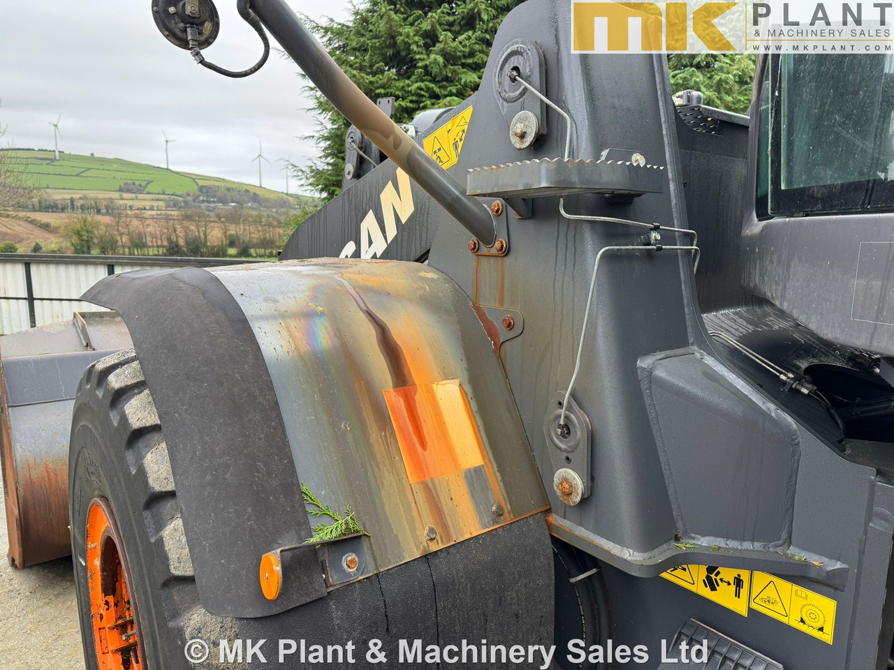 Wheel loader DOOSAN DL320-7