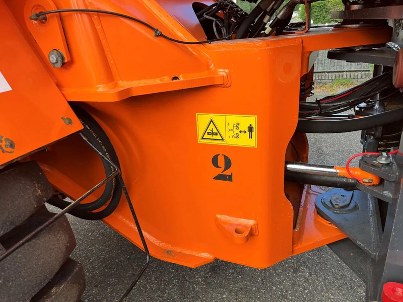 Wheel loader Doosan DL250