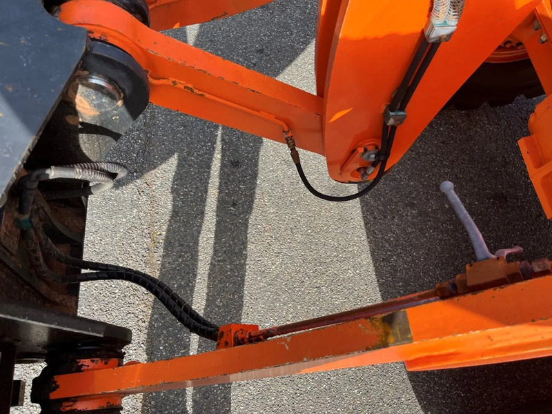 Wheel loader Doosan DL250