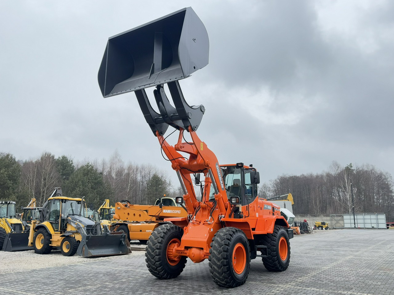 Wheel loader Doosan DL250 14,5Ton Łyżka Wysokiego Wysypu !!!