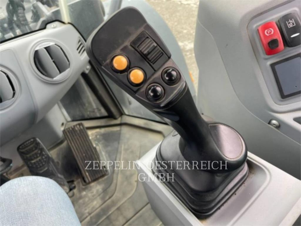 Wheel loader Doosan DL250-7