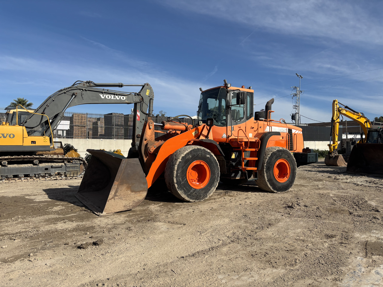 Wheel loader Doosan DL300