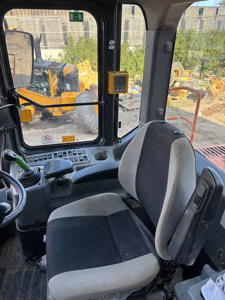 Wheel loader Doosan DL300