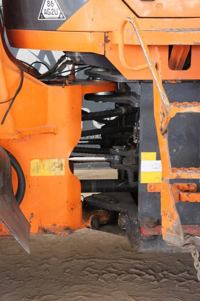 Wheel loader Doosan DL300 Series III