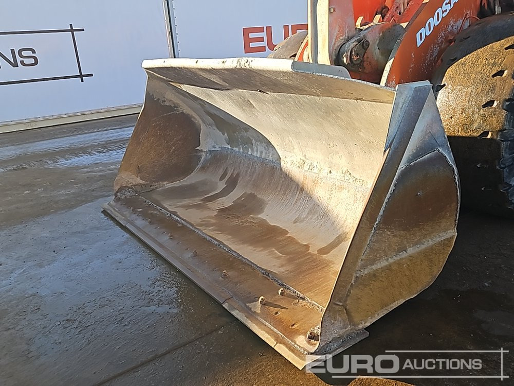 Wheel loader Doosan DL400