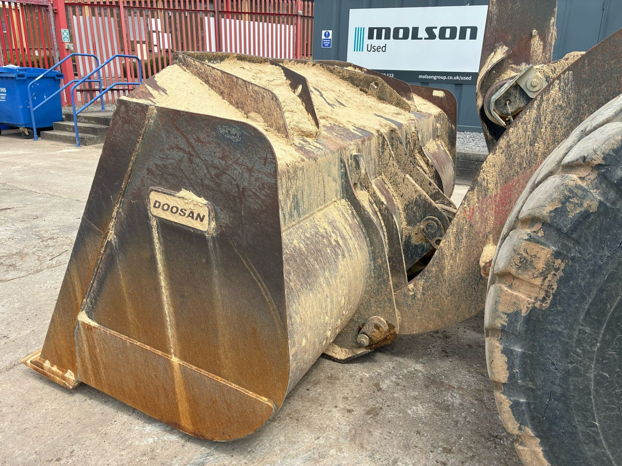 Wheel loader Doosan DL420