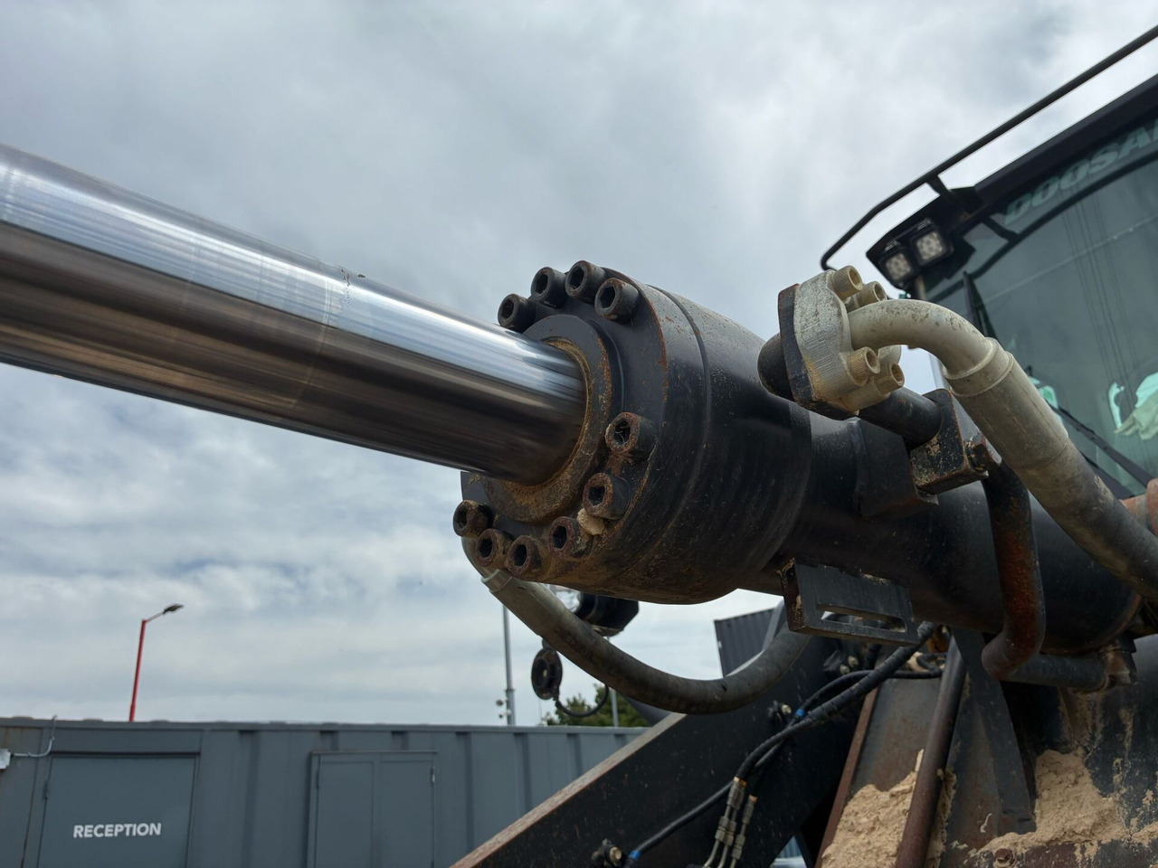 Wheel loader Doosan DL420