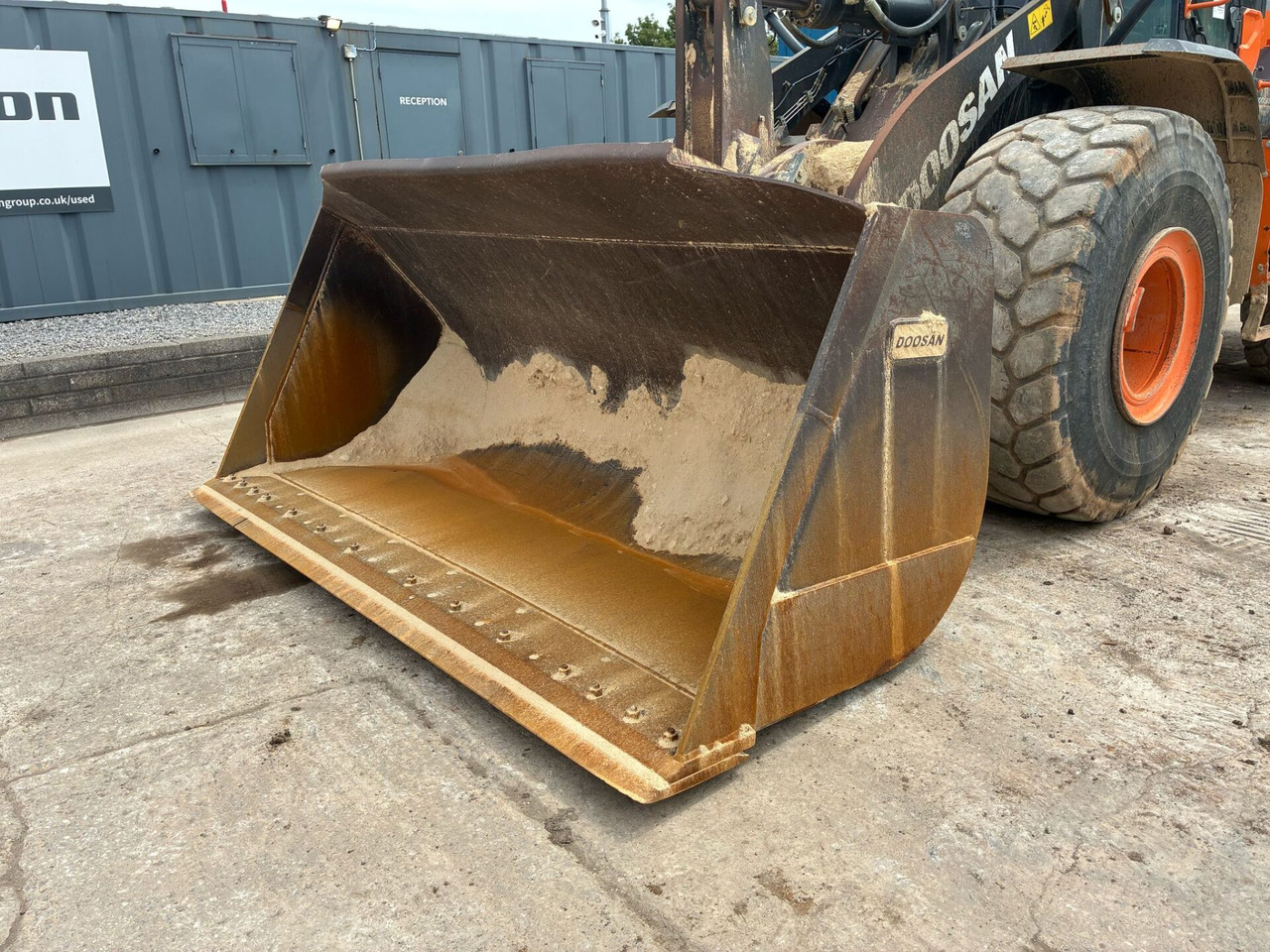 Wheel loader Doosan DL420