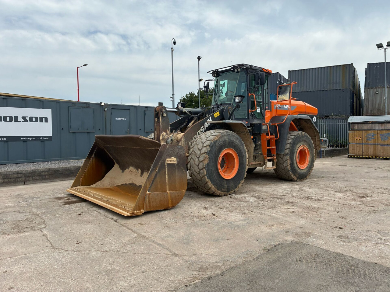 Wheel loader Doosan DL420
