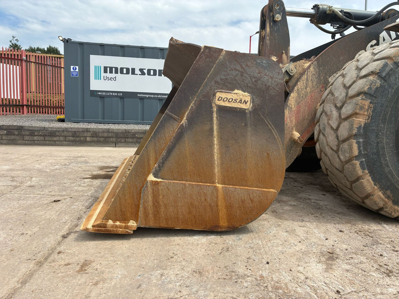 Wheel loader Doosan DL420