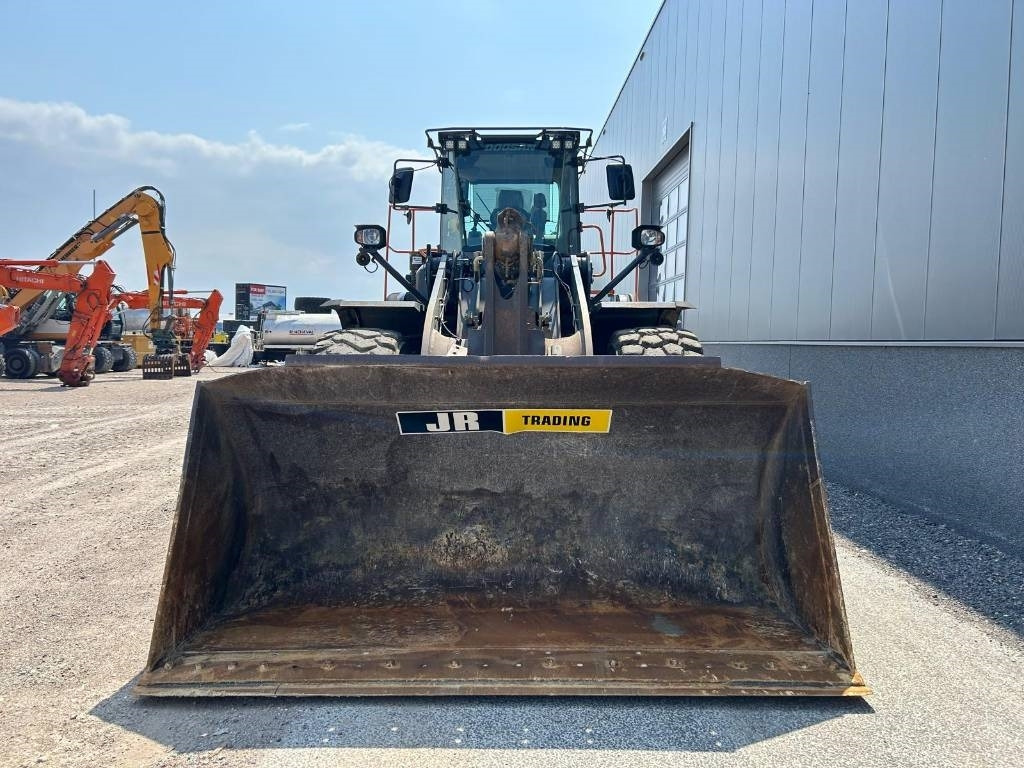 Wheel loader Doosan DL 420-7 (CDC)