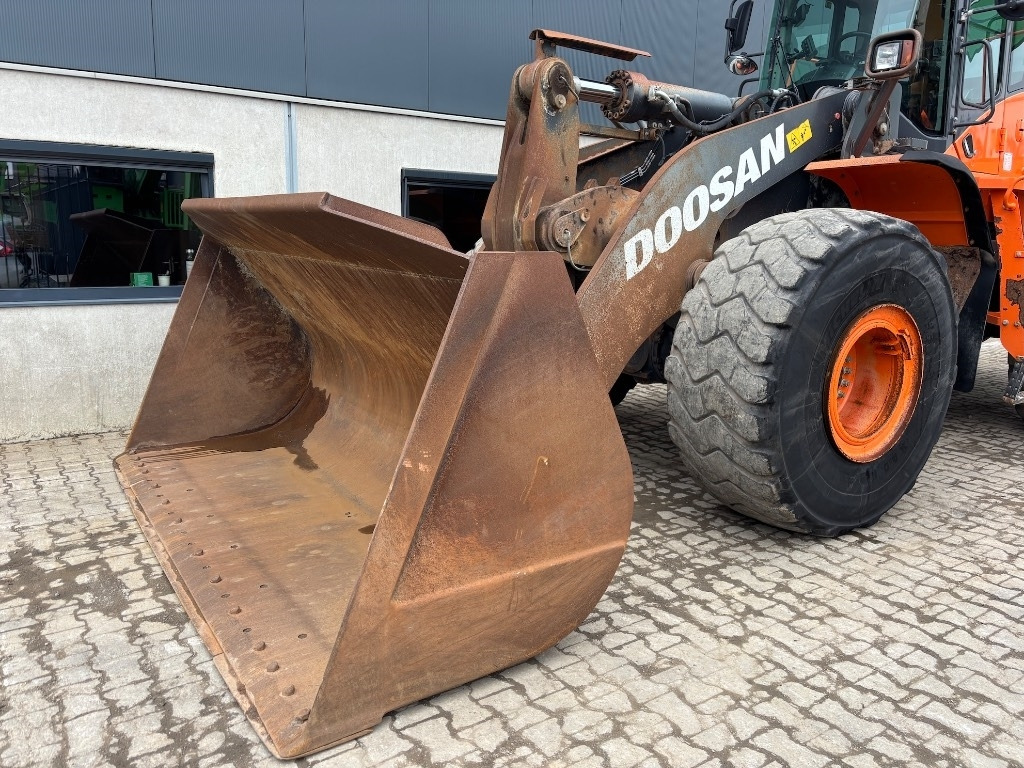 Wheel loader Doosan DL 450-5 - DL 420 -