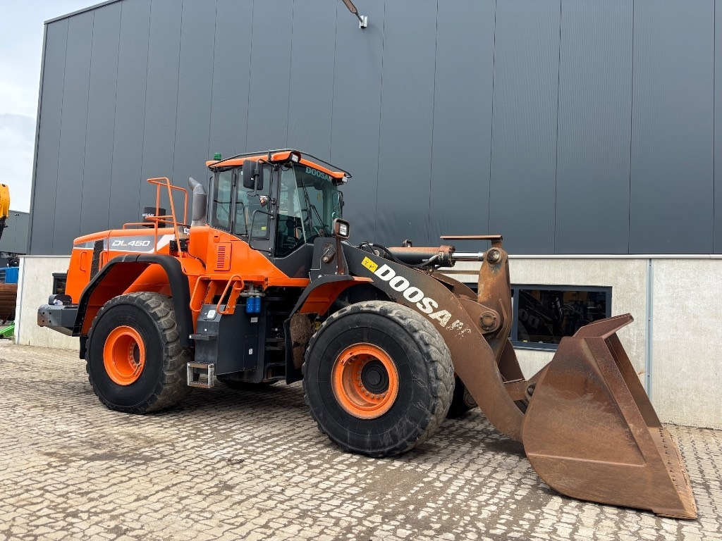 Wheel loader Doosan DL 450-5 - DL 420 -