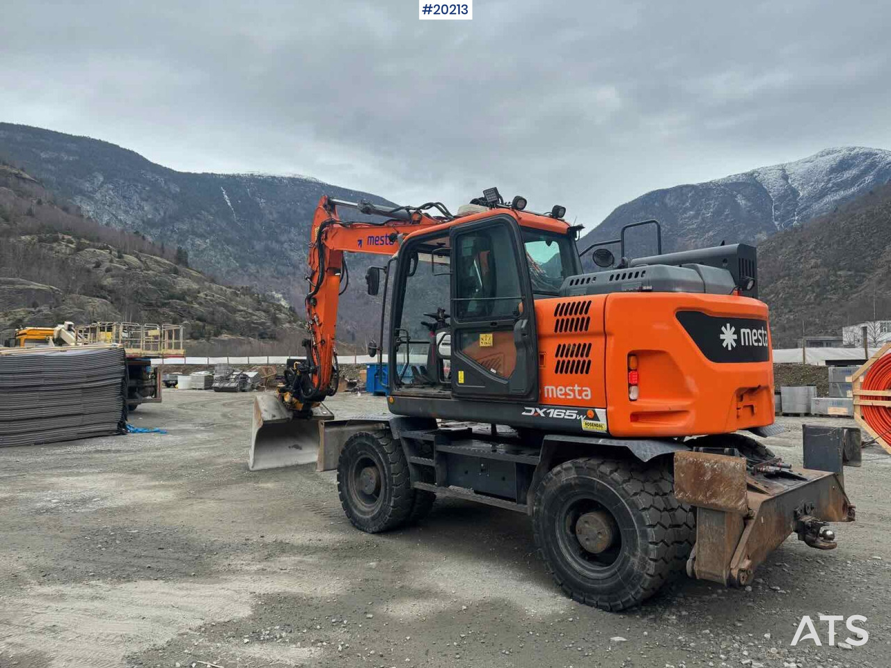 Wheel loader Doosan DX165W-5 hjulmaskin m/ K80 hengerfeste med elektrisk og hydraulisk opplegg, knekkbom ,Engcon ec219 rototilt, Gjerstad pusseskuffe. SE VIDEO