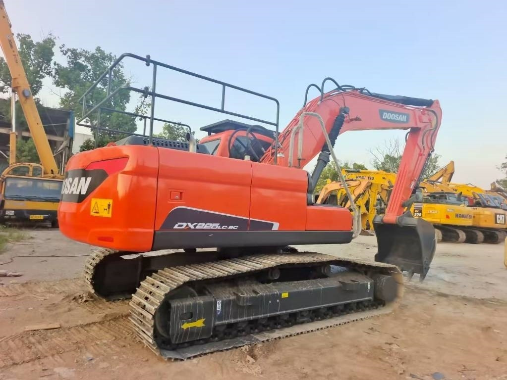 Wheel loader Doosan DX 225