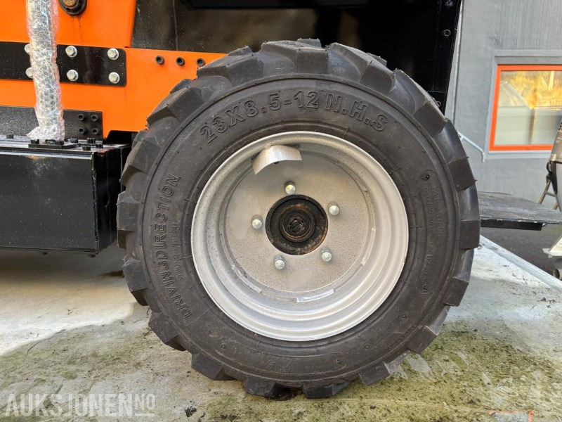 Wheel loader ELEKTRISK HJULLASTER. 1T LØFTEKAPASITET. MANUEL OG RADIOSTYRT