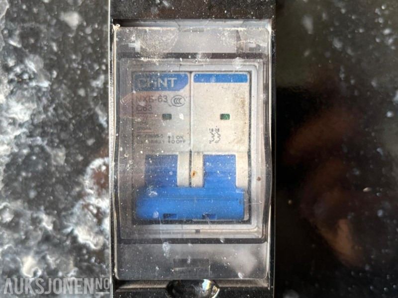 Wheel loader ELEKTRISK HJULLASTER. 1T LØFTEKAPASITET. MANUEL OG RADIOSTYRT