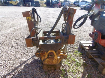 Wheel loader Engcon rotor tilt 