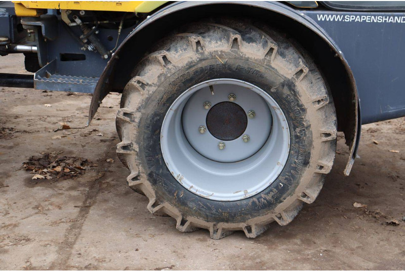 Wheel loader Eurotrac W12F