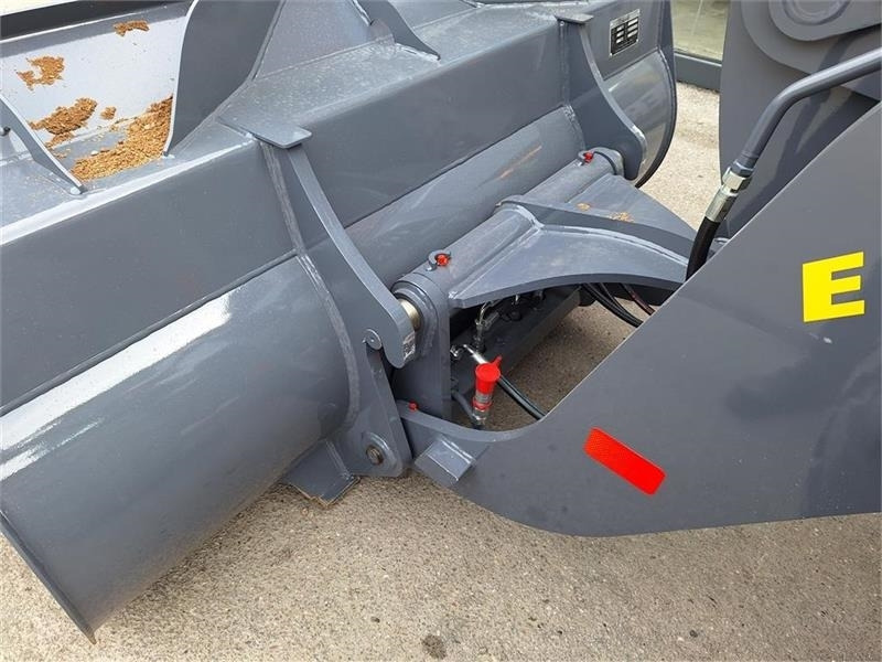 Wheel loader Eurotrac WL18