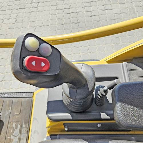 Wheel loader Eurotrack W12 MS-2