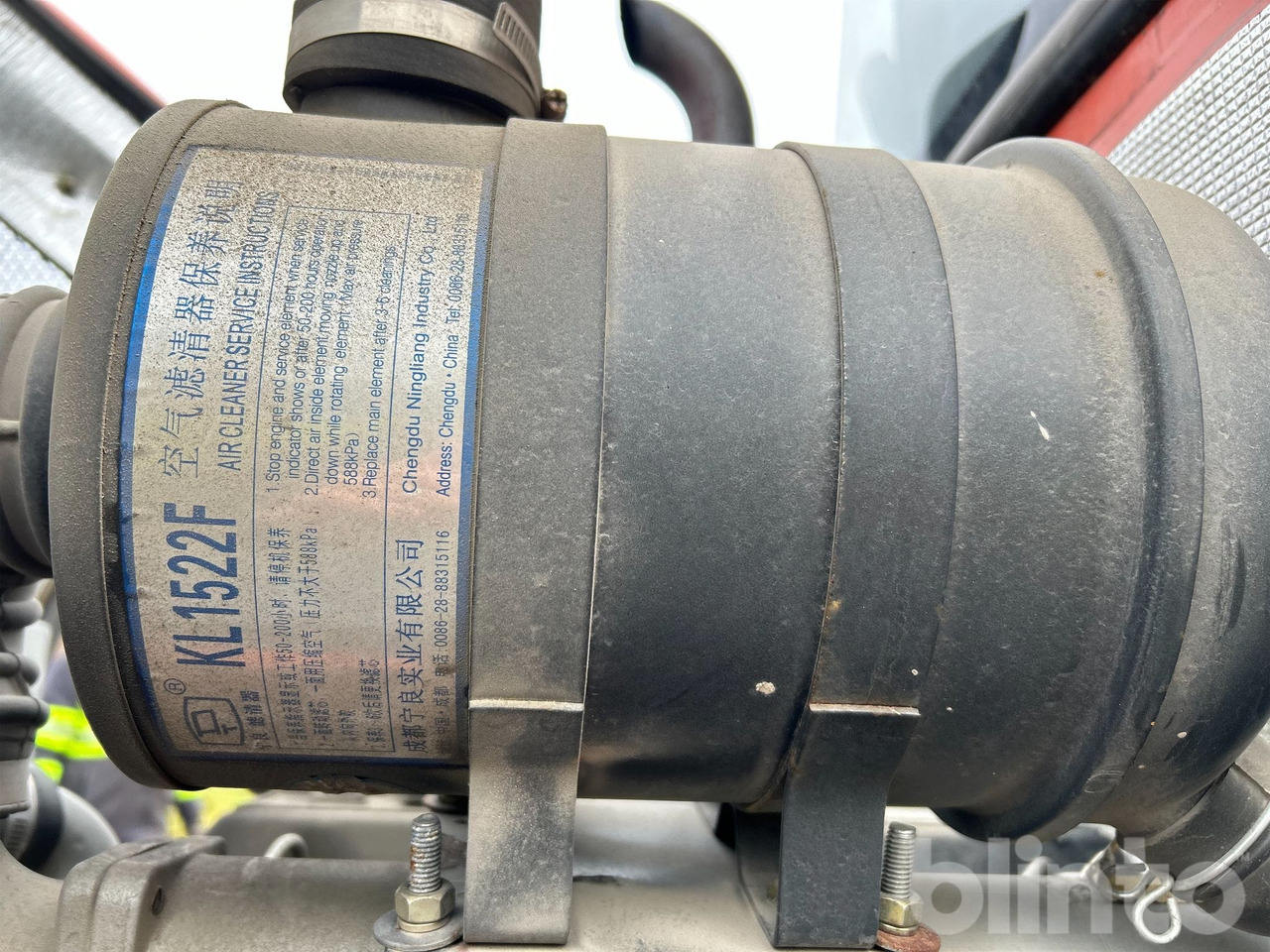 Wheel loader Everun ER12 med gafflar och planeringskopa