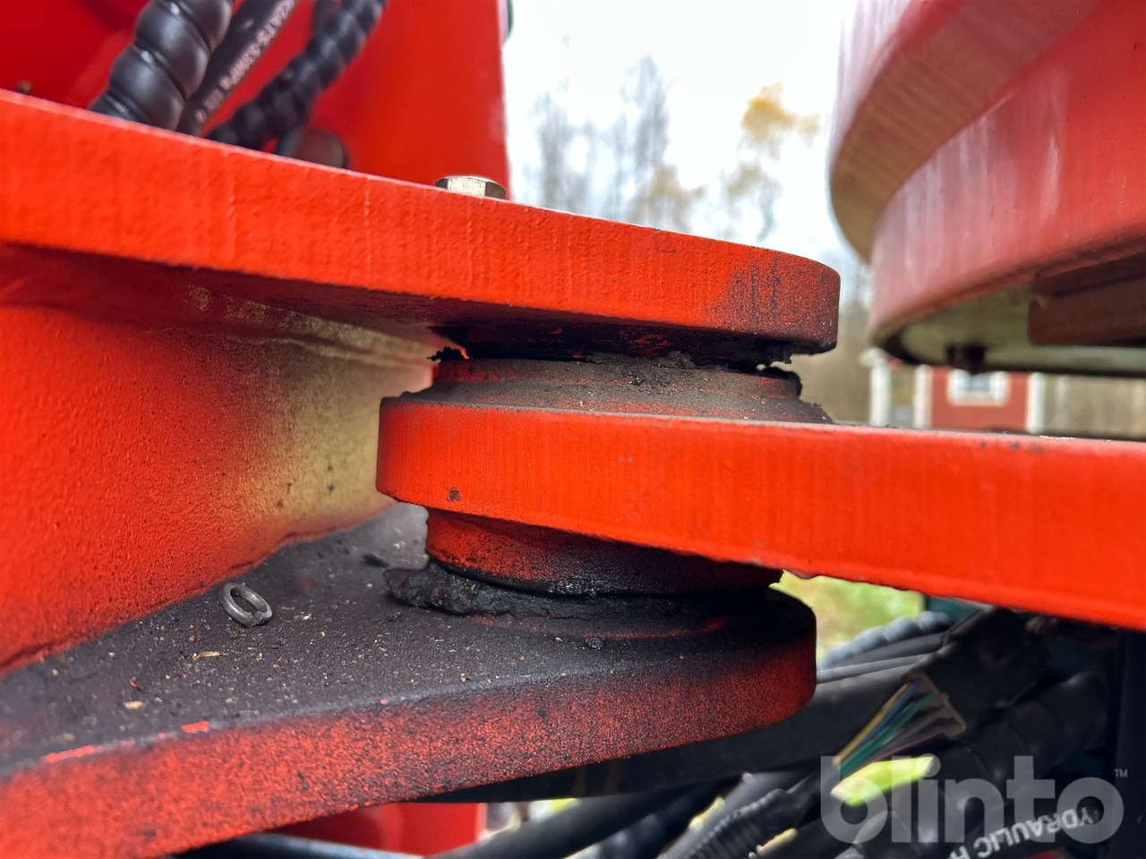 Wheel loader Everun ER12 med gafflar och planeringskopa