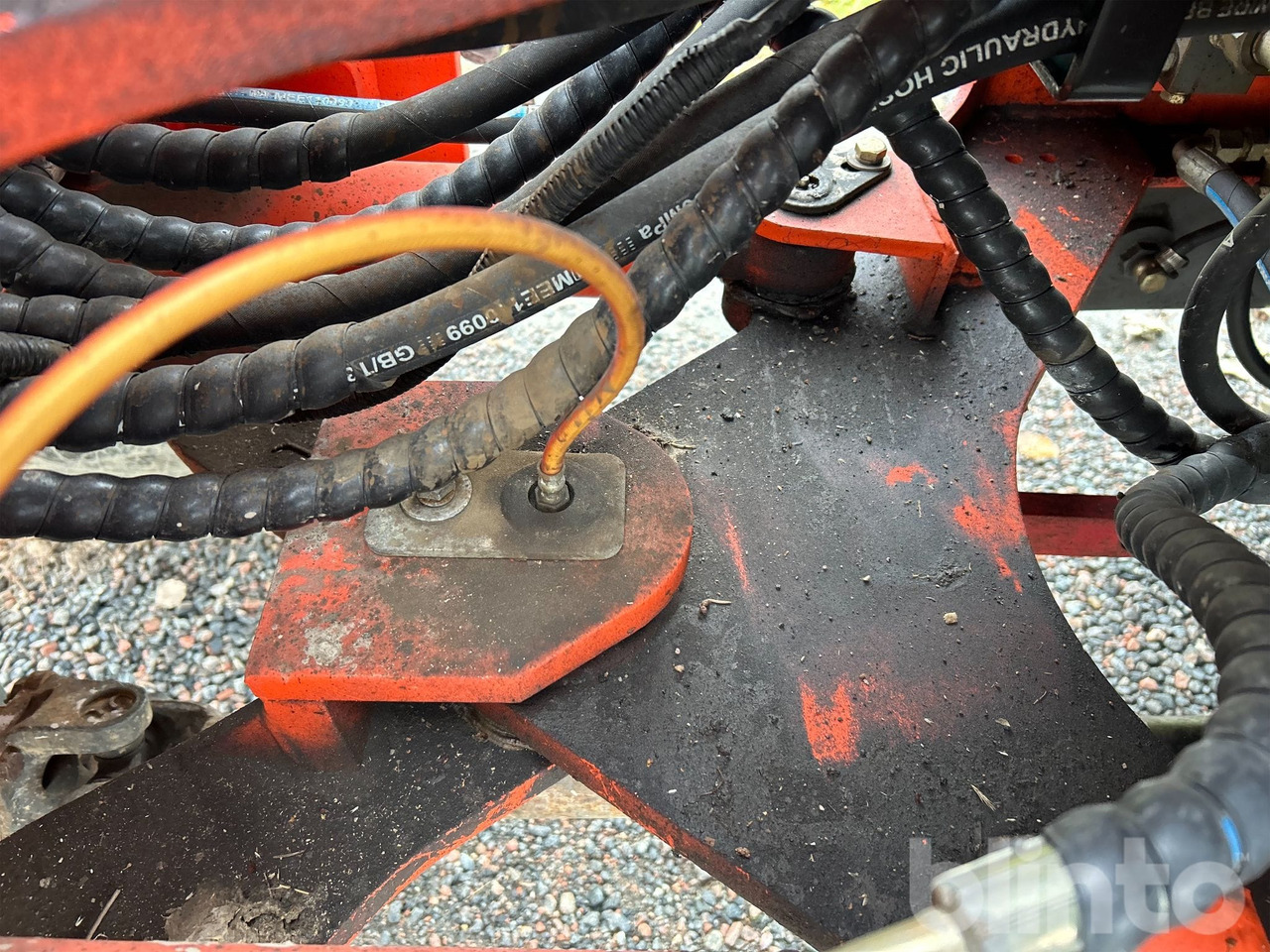 Wheel loader Everun ER12 med gafflar och planeringskopa