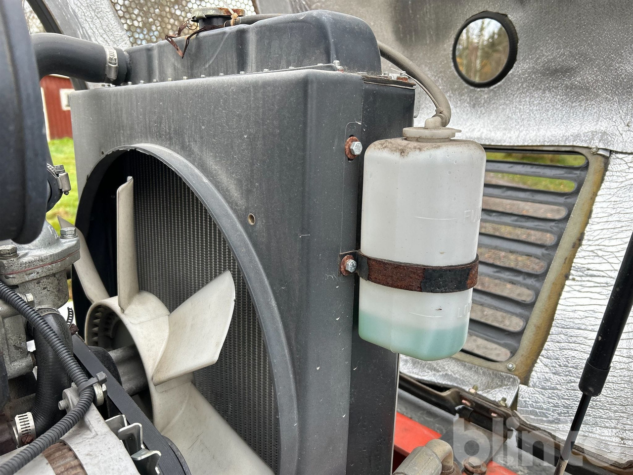 Wheel loader Everun ER12 med gafflar och planeringskopa