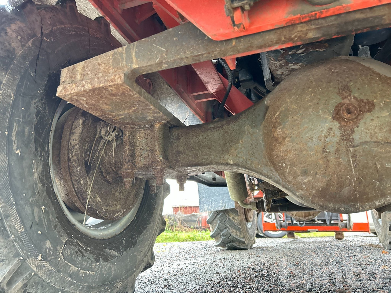 Wheel loader Everun ER12 med gafflar och planeringskopa