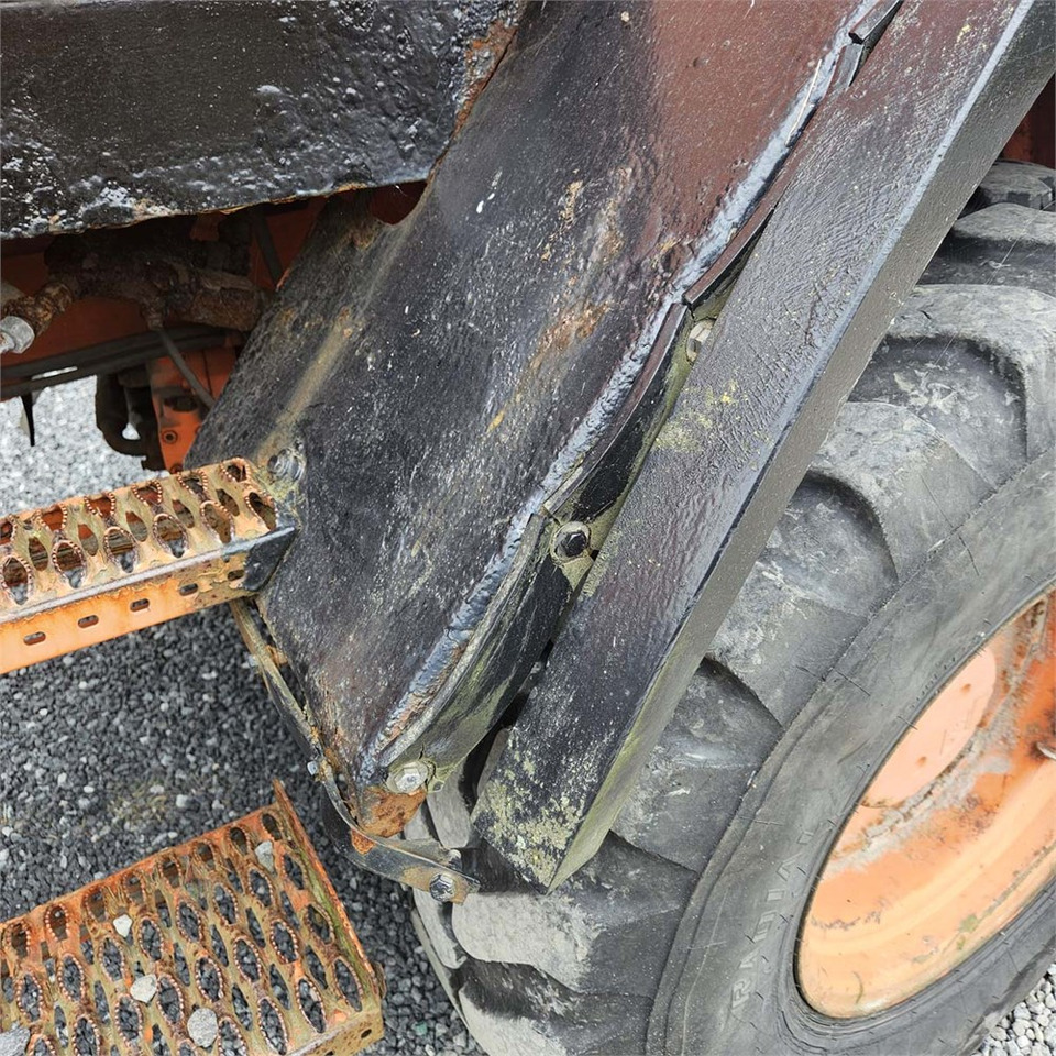 Wheel loader Fiat-Hitachi W80 H