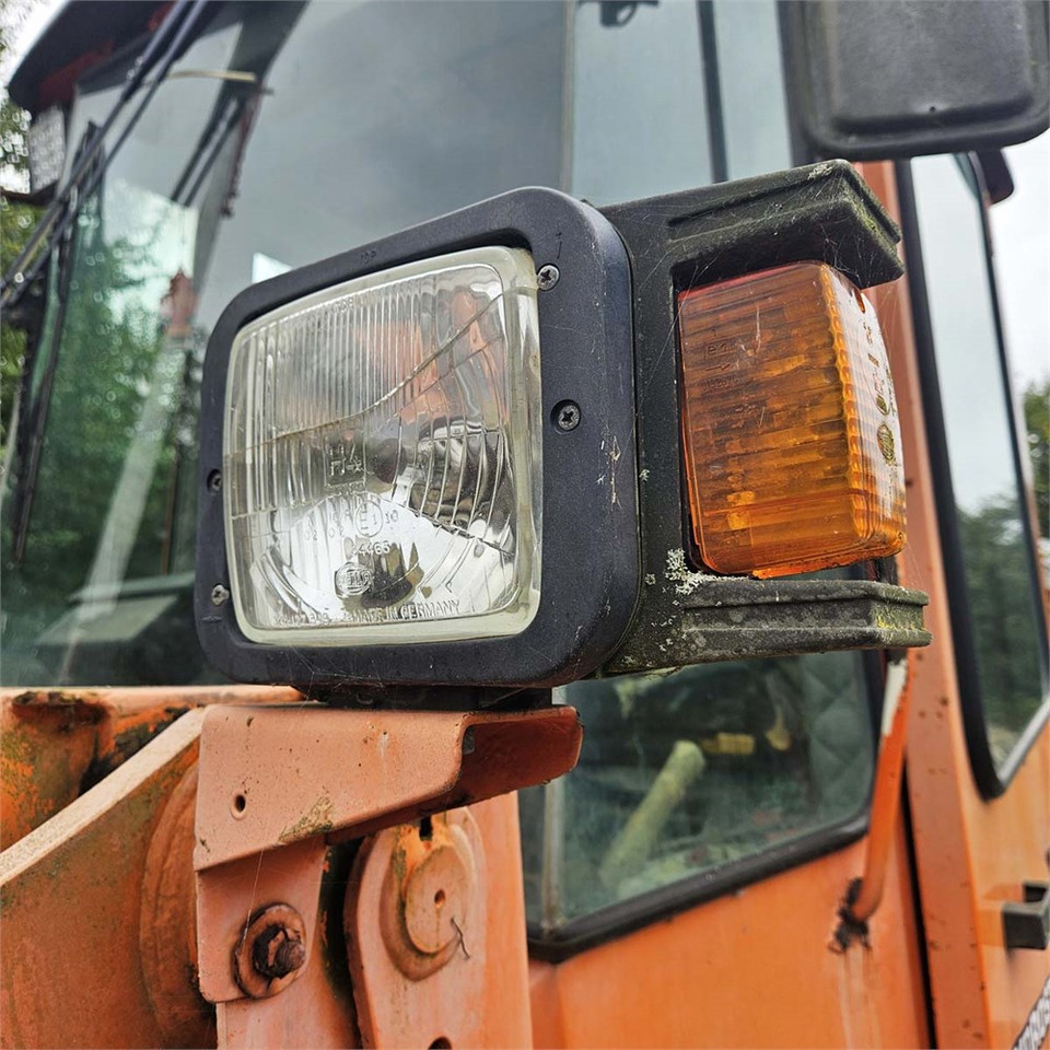 Wheel loader Fiat-Hitachi W80 H