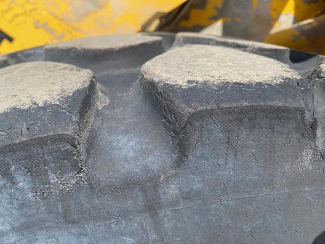 Wheel loader Furukawa 335