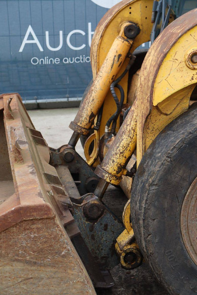 Wheel loader Gehl 7710