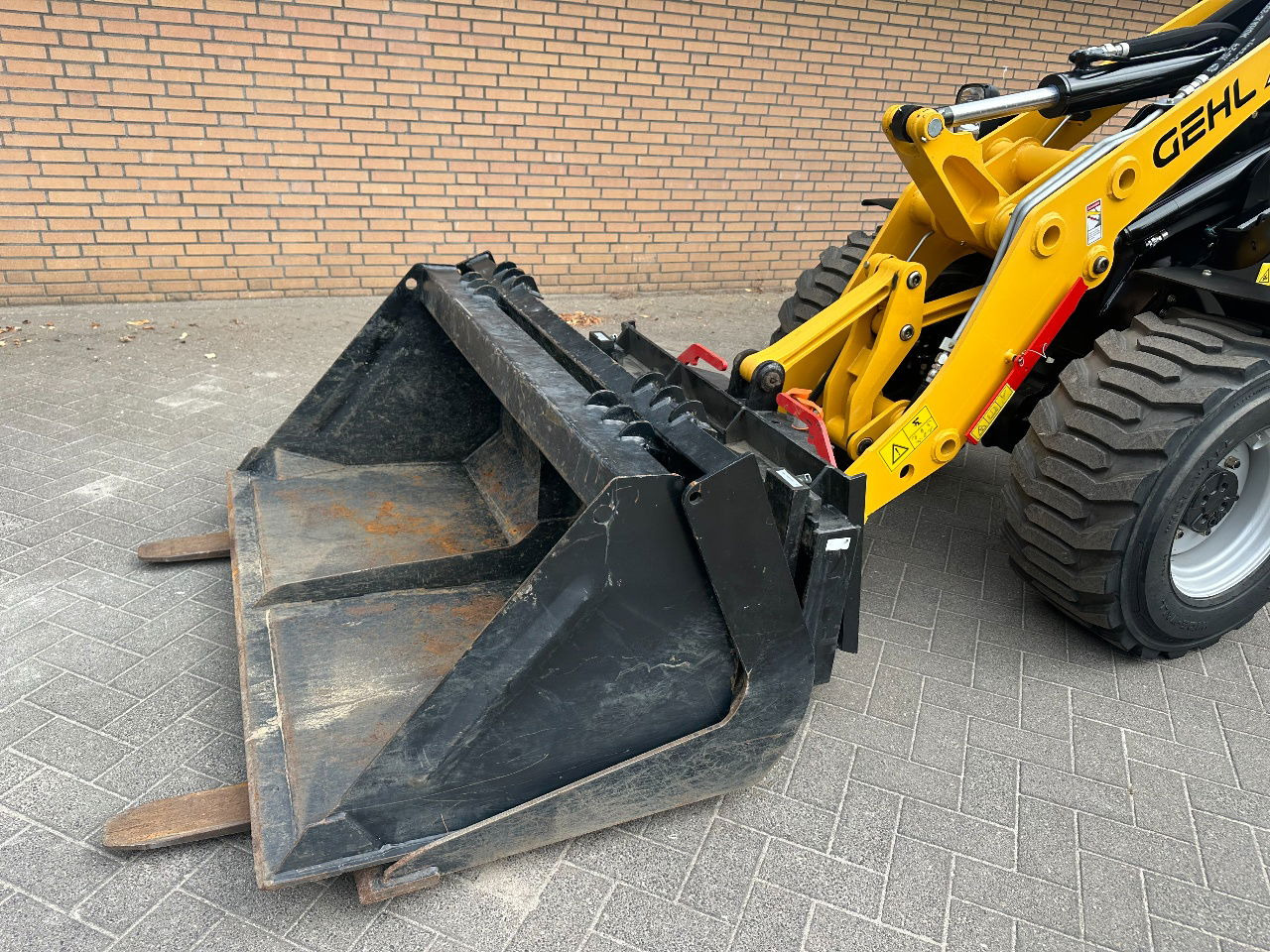 Wheel loader Gehl AL550