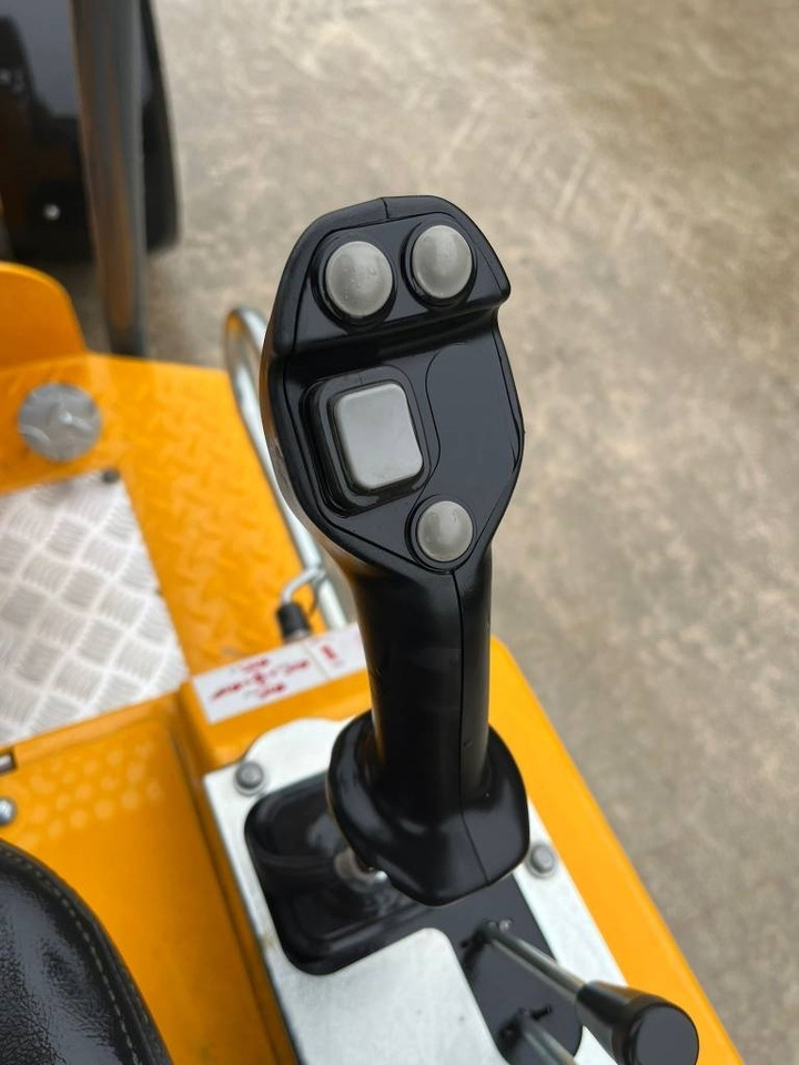 Wheel loader GiANT G 1200 TELE