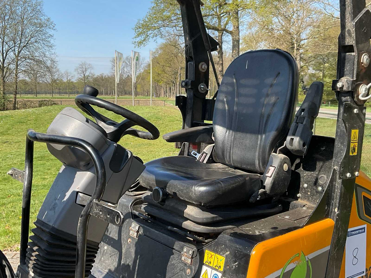 Wheel loader Giant G2200E