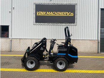 Wheel loader Giant G 2200 E