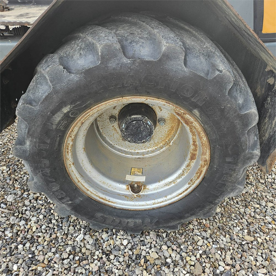 Wheel loader Giant V452T X-TRA HD