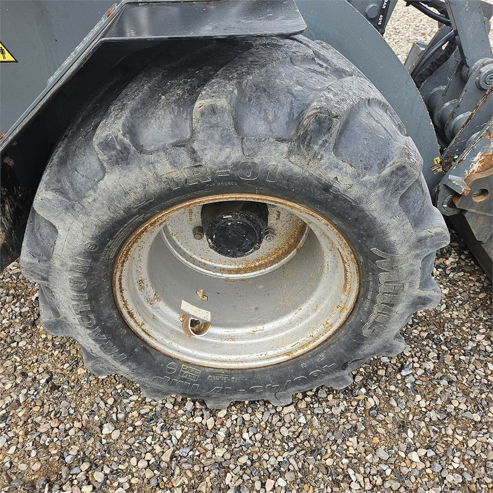 Wheel loader Giant V452T X-TRA HD