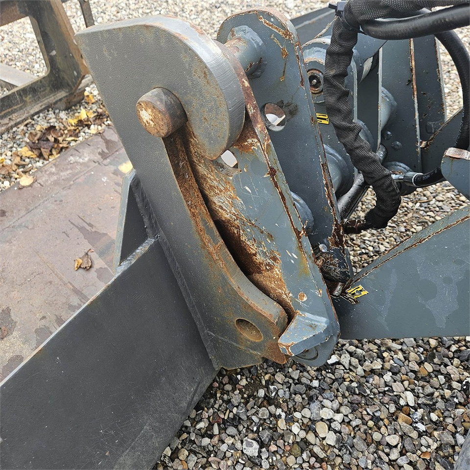 Wheel loader Giant V452T X-TRA HD