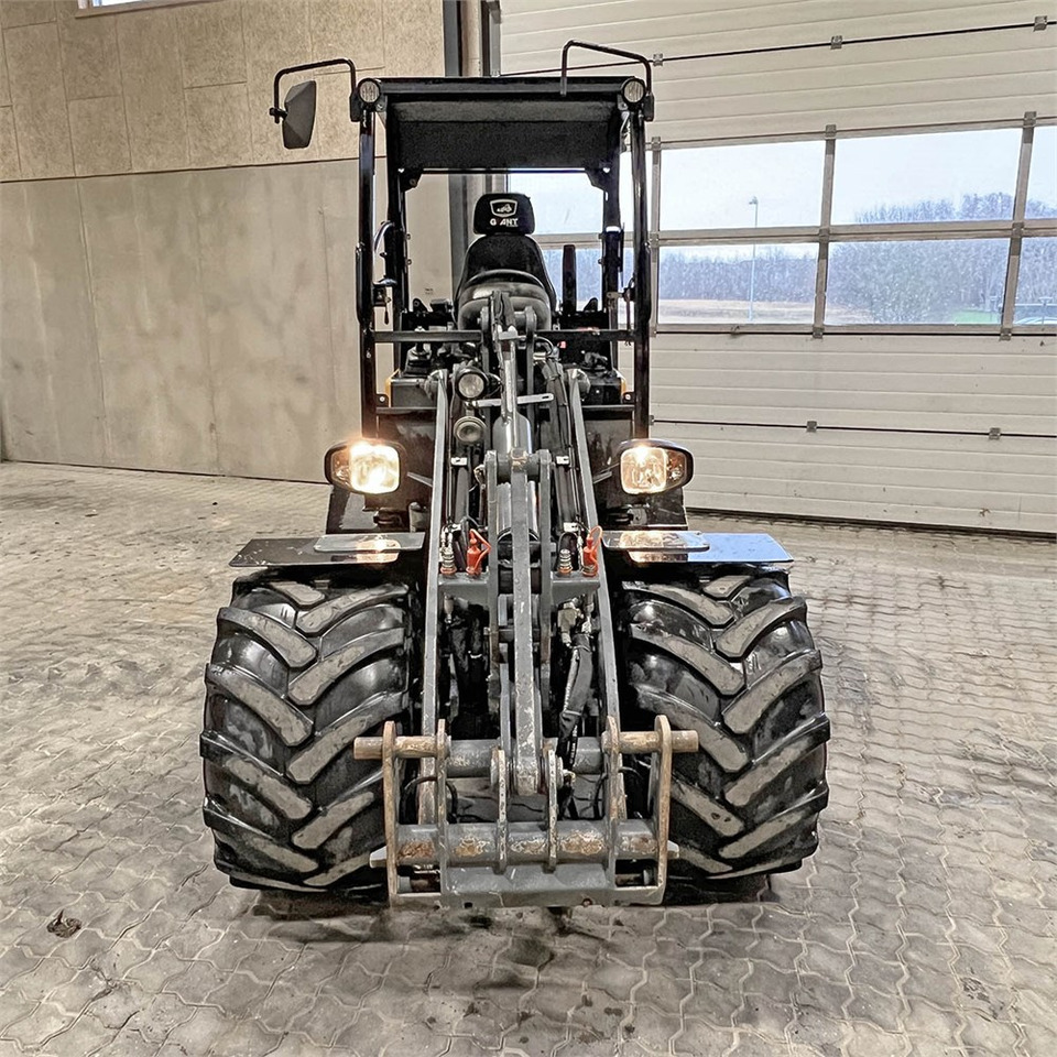 Wheel loader Giant V452T X-Tra HD