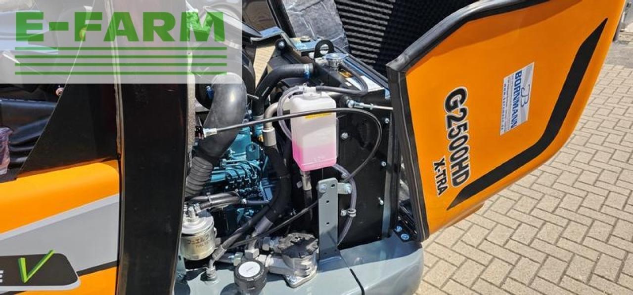 Wheel loader Giant g 2500 x-tra hd y, kompaktradlader mit euro-aufnahme, 2,4 t, niedriges hubgerüst