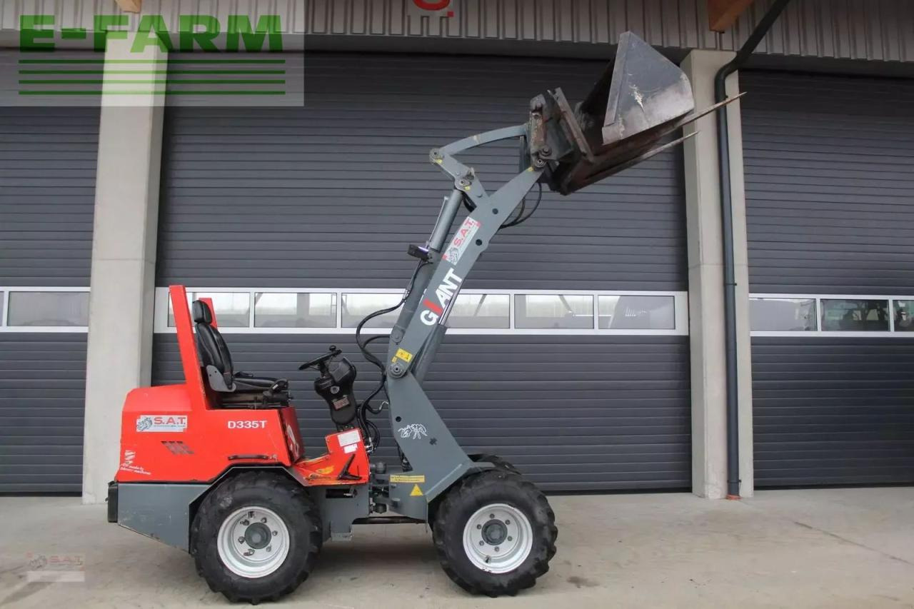 Wheel loader Giant hoflader d 335 t