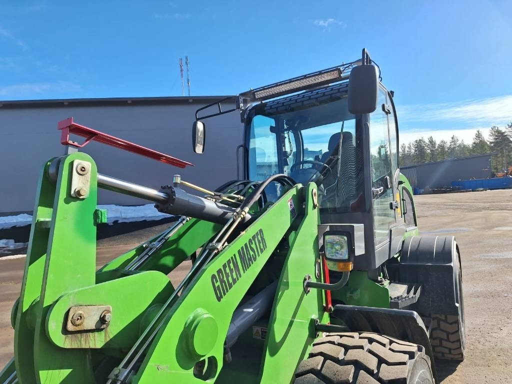 Wheel loader Greenmaster 825 PIIKIT, KAUHA JA HIEKOITIN