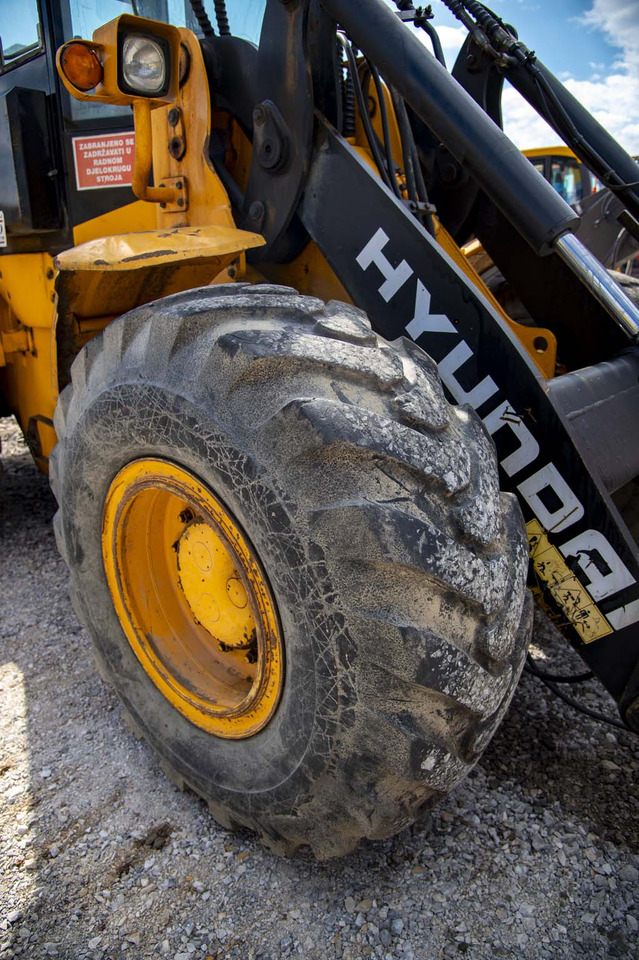 Wheel loader HYUNDAI HL740TM-7 for parts